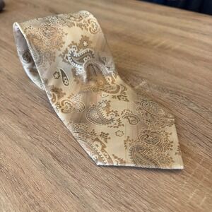 Venturi Uomo 100% Silk Tie Beige Brown Paisley Pattern Elegant Mens Necktie